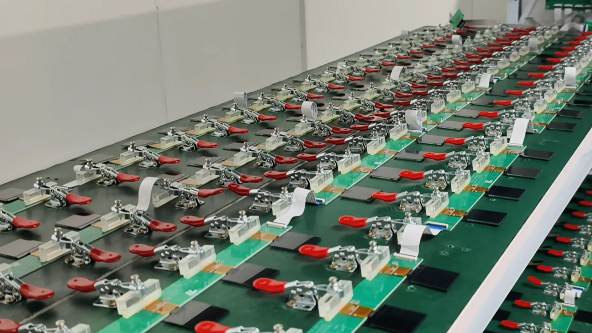 Guida alla progettazione della temperatura ambientale TFT: consulenza professionale di CNK Electronics